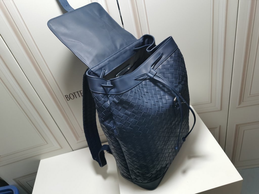 BV waxed tire cowhide shoulder bag] dark blue! 2021 counter explosion models shoulder bag, counter models, original quality, 34x15x42cm