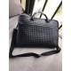 Casual bag   Italian customized fetal cowhide Leather is soft and comfortable, pure hand-woven to create a top briefcase, rich in three-dimensional sense, dense and orderly Size 40.5x6x29cm