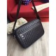 Messenger bags for men and women Made of Italian customized original fetal cowhide, pure hand-woven Leather fine   feel   low-profile Temperament has a personality High    Main side zipper compartment   Size 22.5126cm