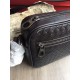 Messenger bags for men and women Made of Italian customized original fetal cowhide, pure hand-woven Leather fine   feel   low-profile Temperament has a personality High    Main side zipper compartment   Size 22.5126cm