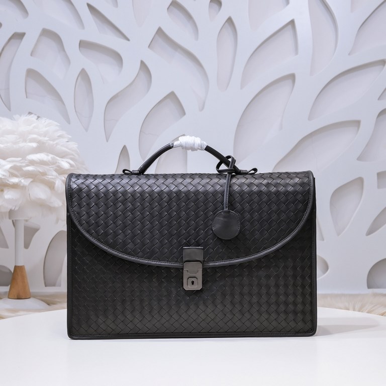 BV-latest men's handbags   original quality official synchronization using the top waxed tire cowhide feel awesome counter original hardware unique design style perfect to the extreme details of exquisite atmospheric wor