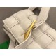 Bv 2022 FallWinter New Cassette Medium Pillow Bag 717506 The classic woven craftsmanship and chubby padded design of the pillow bag has developed into a family series and has become the ace of the new Bottega bags   Fash