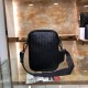 BV top official website explosion simple and generous men's small shoulder bag  cell phone bag listed original single production both fashionable and casual to bring a sense of quite atmospheric appearance at the same ti