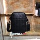 BV top official website explosion simple and generous men's small shoulder bag  cell phone bag listed original single production both fashionable and casual to bring a sense of quite atmospheric appearance at the same ti