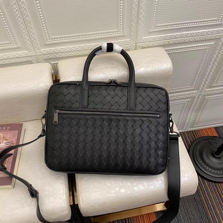 Bottega  bv new large woven leather strips! Soft delicate fetal cow waxing leather handbag, Tips soft delicate fetal cow leather leather slightly small scratch pattern is normal, perfect type customers should be careful 