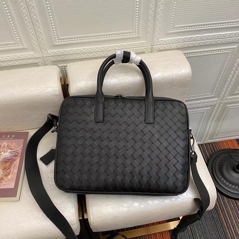 Bottega  bv new large woven leather strips! Soft delicate fetal cow waxing leather handbag, Tips soft delicate fetal cow leather leather slightly small scratch pattern is normal, perfect type customers should be careful 