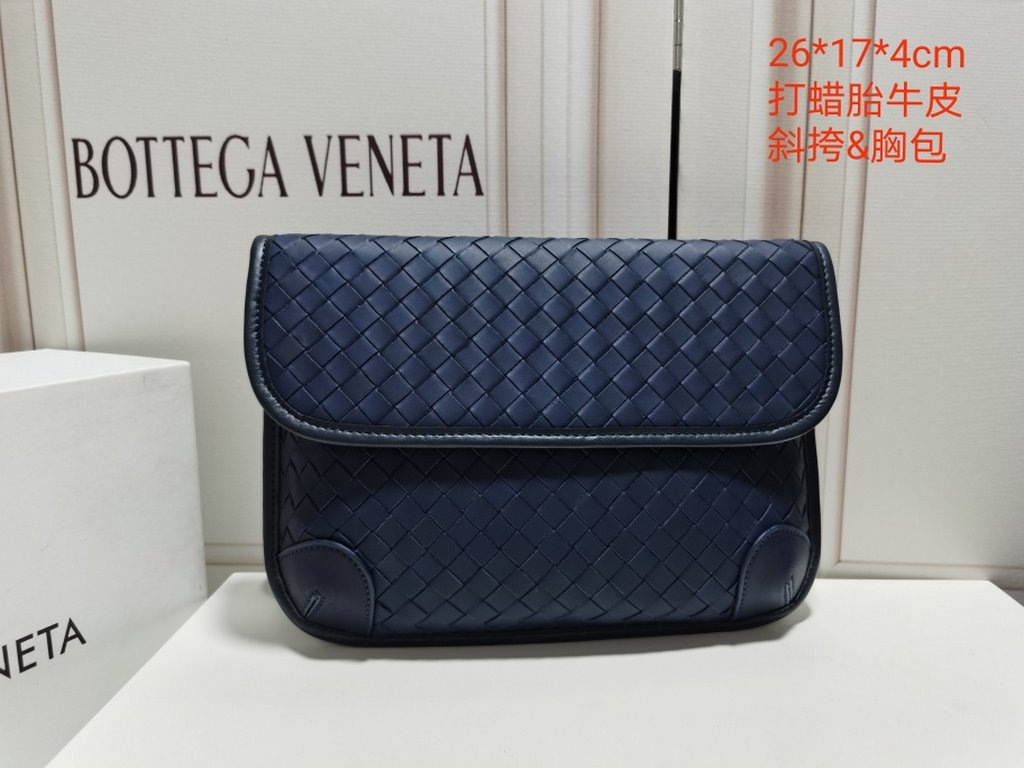 BV original single waxed tire cowhide crossbody chest bag] diamond blue, crossbody, chest bag two ways to carry. The same model as the counter! Original quality! 26x17x4cm