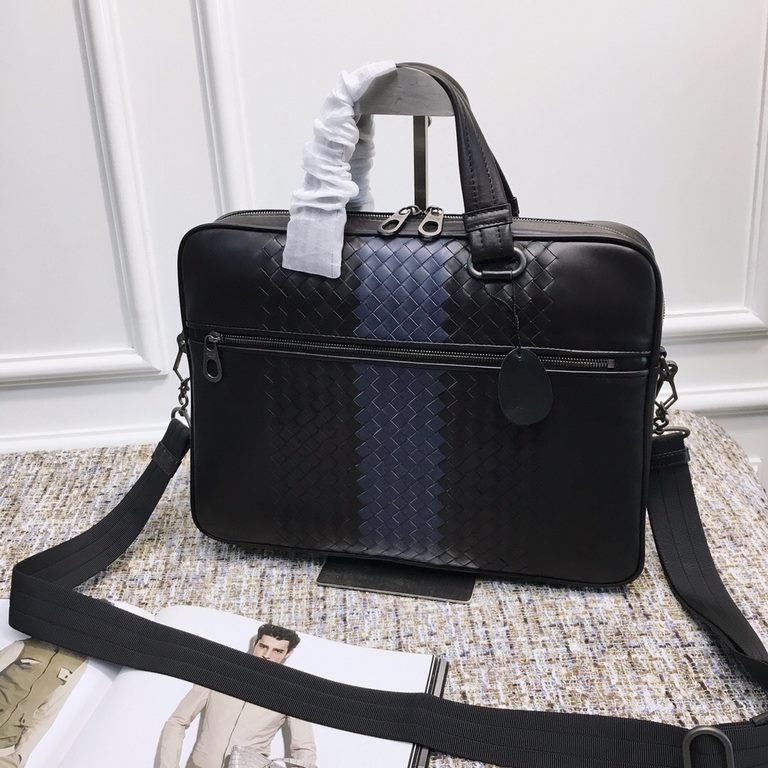 New Briefcase This slim briefcase highlights a beautifully architectural woven pattern that exquisitely blends signature Club craftsmanship with tire leather trim. The result of hours of delicate craftsmanship, this piec