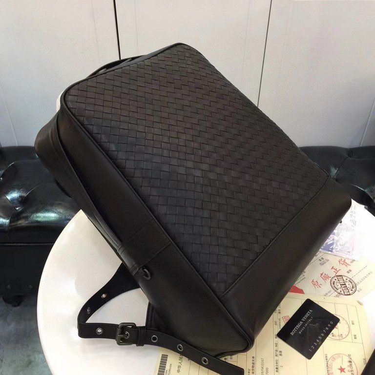 Model A807 upgraded version Bottega Veneta latest BV counter men's backpack official website synchronization using the top waxed tires cowhide feel soft and comfortable awesome counter original hardware special lining Si