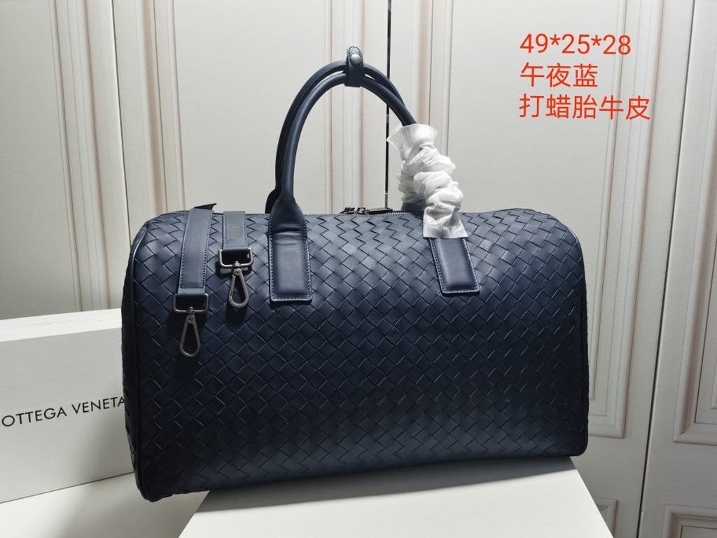 [BV Tire Cowhide Full Weave Travel Bag] Midnight Blue! New middle compartment    , original quality, counter models, space, practical, unisex models, size 49x25x28 (high) cm,