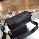 BV top official website explosion simple and generous men's chest bag listing original single production both fashionable and casual to bring a sense of atmosphere appearance at the same time also highlights its practica