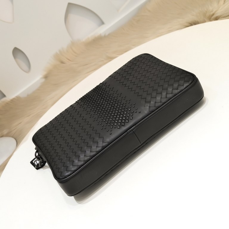 BV-Latest Men's Clutch Bag Original Quality Official Website Synchronization Using top grade waxed cowhide leather Feeling superb Counter Original Hardware Unique design style Perfectly perfect Detailed workmanship Atmos