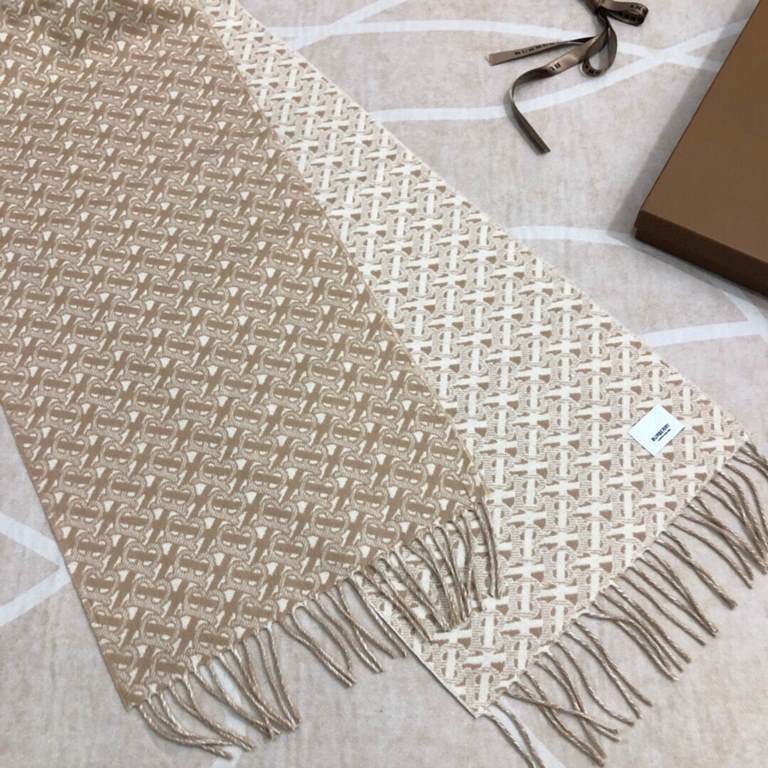 Burberry Burberry TB series cashmere scarf, unisex models, must must must must collect! The most fluffy quality pro mom price for the benefit of the earth, the extreme giant, the big B family hard goods   hallowed qualit