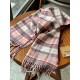 Burberry burberry counter grade classic cashmere plaid scarf! The true fragrance series must be recommended! Counter the latest quality, the current counter are replaced with pure handmade four corners sewing white label