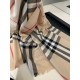 Burberry counter new   scarf shawl heavy to come. Counter inspection  burberry original single hall of fame royal newest models   counter in the sale of 16,000   manpower essential burberry single product. Each color is 