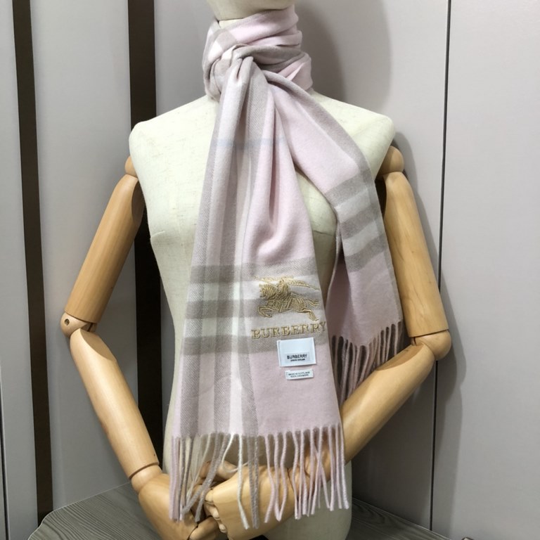 Burberry - Burberry   rage to push the volume of explosive models   classic war horse plaid scarf   heavy recommended   100% lambswool   very warm   soft and skin-friendly, do not tie the neck   10,000 years of the class