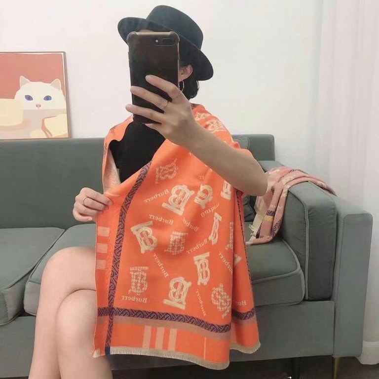 Own factory, the advantage of receiving orders 】 new Burberry scarf, European goods advanced customization, the effect on the body is very awesome Oh, size 180  65 about, grams 330g