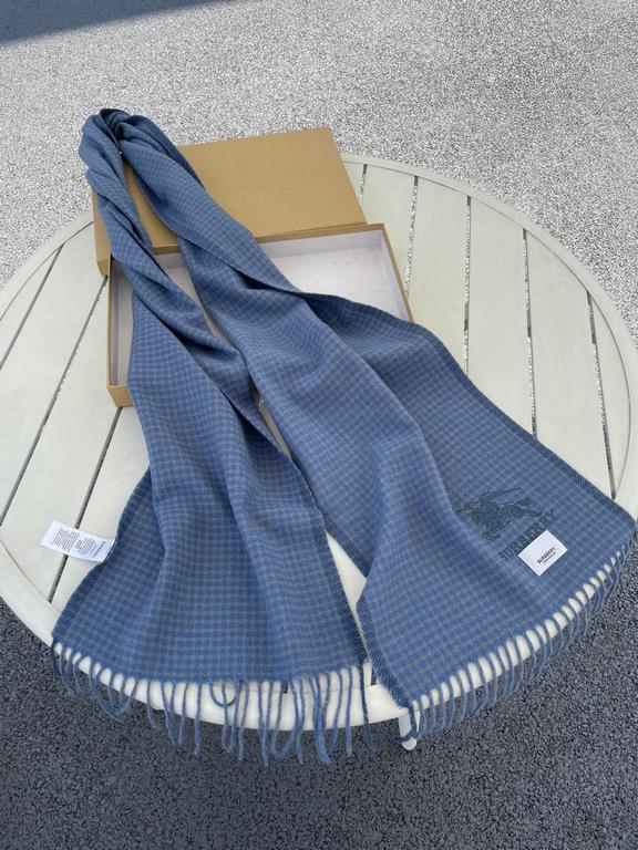 Price Burberry double-sided cashmere  men's scarves and buy and cherish cashmere models   ~ are export orders so it is more difficult to meet  things to speak of few and fine   good-looking must be collected   this scarf