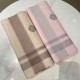 Burberry - Burberry new heavyweight water wave pattern cashmere scarf   beautiful couple models, really high-end Level, heavyweight superb   proper family members welfare   our quality is really absolute, or the same bul