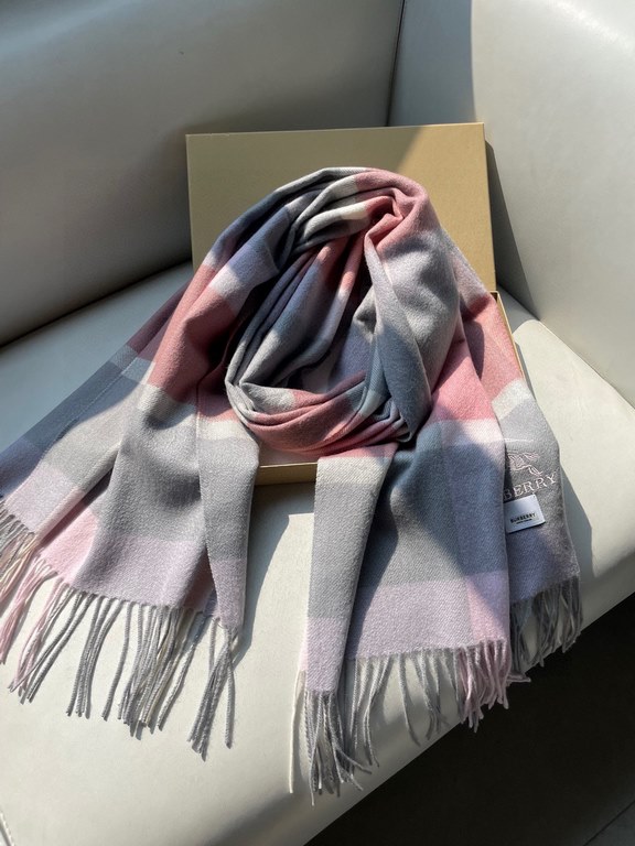 . Burberry men's and women's same shawl new  cashmere classic plaid   scarf   high cutting-edge product  , classic logo embroidery, fashion big brand's top design models   get your hands on it you'll understand the quali