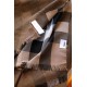 .Burberry [Welsh Check Large Shawl] Lightweight scarf crafted in Italy from checkered cashmere, adorned with a Prince of Wales check pattern on the reverse; embellished with tassel detailing at the edges.Product Details2