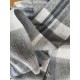 The Burberry Bur cashmere plaid looks crazy good, so stylish and glamorous!!!! Very svelte and stylish fallwinter piece! Really like it, very Classical men's design. Men's stuff less and more! ! 100% cashmere, the feel i