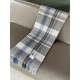 The Burberry Bur cashmere plaid looks crazy good, so stylish and glamorous!!!! Very svelte and stylish fallwinter piece! Really like it, very Classical men's design. Men's stuff less and more! ! 100% cashmere, the feel i