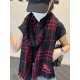 Ruthless goods to attack    Burberry classic models re-launched Fixed weave lambswool ring velvet fabric scarf, classic skeleton scarf Hand feel extremely silky, super comfortable on the body! Embroidered with B's classi