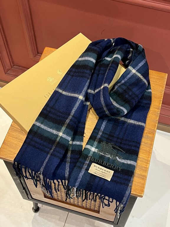 Barberry classic models cashmere plaid quality feel good to not  100% cashmere   high cutting-edge products   absolutely screaming quality   top design models of fashion big brands ... Classic plaid with fashion color bl