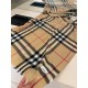 Burberry counter new   scarf shawl heavy to come. Counter inspection  burberry original single hall of fame royal newest models   counter in the sale of 16,000   manpower essential burberry single product. Each color is 