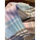 Price Burberry Bur cashmere plaid looks crazy good, so stylish and glamorous!!!! Very svelte and stylish fallwinter piece! Really like it, very Classical men's design. Men's stuff less and more! ! 100% cashmere, the feel