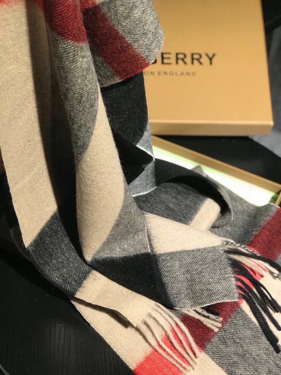 Price Burberry High-quality imported cashmere letters logo embroidered scarf surprise on the shelves of overseas counters latest men and women couple cashmere scarf domestic counters have not been on the shelves from the