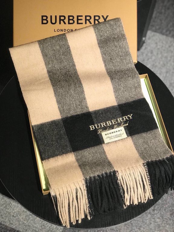 Price Burberry High-quality imported cashmere letters logo embroidered scarf surprise on the shelves of overseas counters latest men and women couple cashmere scarf domestic counters have not been on the shelves from the