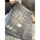 New    Burberry series of goods exclusively for vip products  top Scottish imported wool texture weaving makes the scarf endowed with elasticity and soft and skin-friendly    Unparalleled noble elegance Intellectual styl