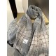 New    Burberry series of goods exclusively for vip products  top Scottish imported wool texture weaving makes the scarf endowed with elasticity and soft and skin-friendly    Unparalleled noble elegance Intellectual styl