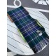 Barberry plaid latest model   100% apex lambswool material   very warm   soft and skin-friendly, do not tie the neck  classic Barberry plaid design  universal couple models for both men and women   size 32192cm  unisex m