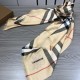 heavy recommended    fire N years of the classic grid, when the trend of people have several Burberry scarf in the closet, a small scarf its role can not be underestimated, it is absolutely for wearing the role of the dr