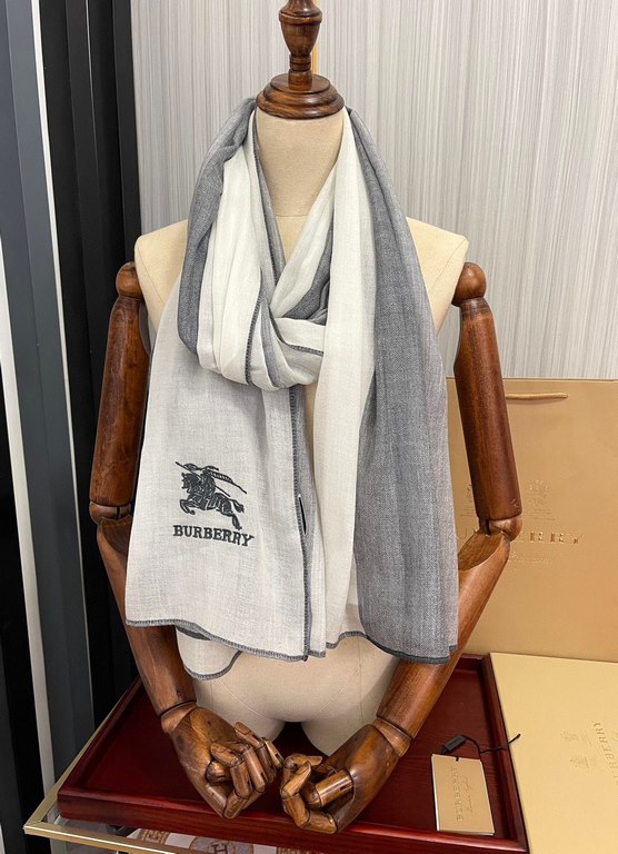 New   Ba Baoli   using Inner Mongolia cashmere, heavily recommended   too beautiful   hot, everyone likes   when the hipsters have several Ba family scarves in the closet,   change a scarf is enough to make you have a re