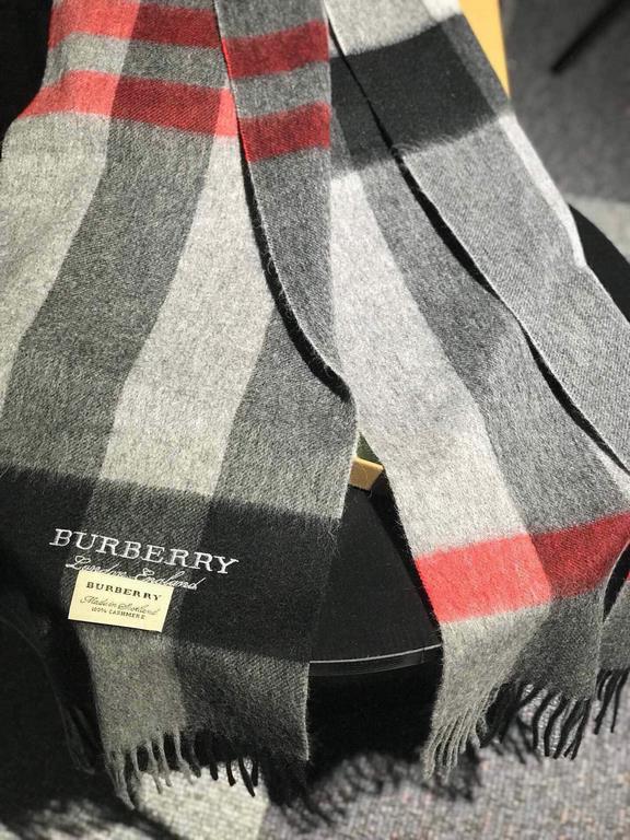 Price Burberry High-quality imported cashmere letters logo embroidered scarf surprise on the shelves of overseas counters latest men and women couple cashmere scarf domestic counters have not been on the shelves from the