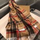 The Burberry Bur cashmere plaid looks crazy good, so stylish and glamorous!!!! Very svelte and stylish fallwinter piece! Really like it, very Classical men's design. Men's stuff less and more! ! 100% cashmere, the feel i