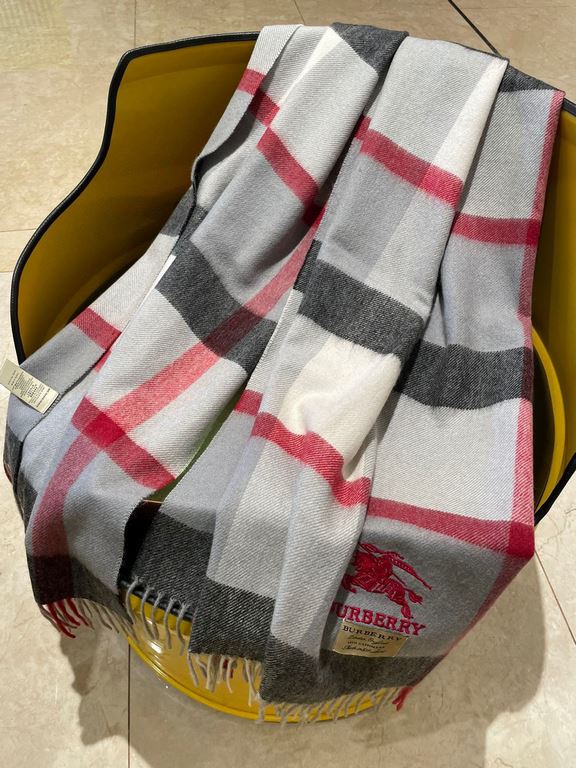 Price Burberry new men's and women's same shawl  cashmere classic plaid   scarf   high cutting-edge product  , classic logo embroidery, fashion big brand's top design models   get your hands on it and you'll understand t