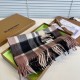 Burberry arrived the attention of the war horse embroidery standard new color all the latest official website color, the highest quality of young designers launched the latest concept, with the tonal yarn dyeing and then