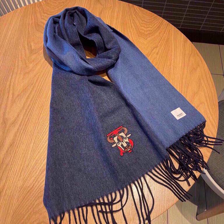 Burberry - Burberry   absolute family benefits  double weaving two sides of different colors, a scarf two styles, high degree of craftsmanship locking edge, very special design ~ the classic TB system logo to the Chinese