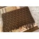 Burberry latest TB series cashmere scarf, unisex models, must must must must collect! The most fluffy quality pro mom price for the benefit of the earth ~ teach you to recognize good goods, exclusive top, no one!!!! Extr