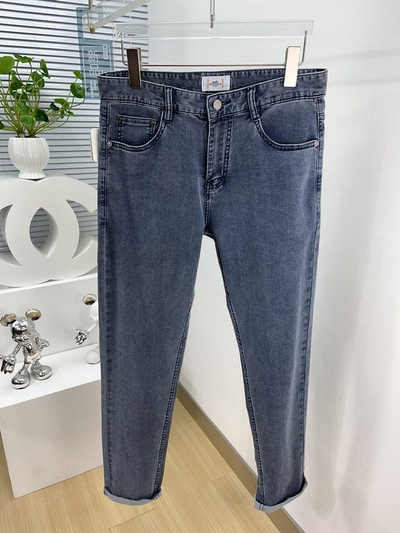 Hermes (Hermès) explosive custom 23s spring and summer new jeans, customized high-grade denim fabrics, wear breathable and comfortable, slightly elastic and not tight, version of the careful design and three-dimensional 