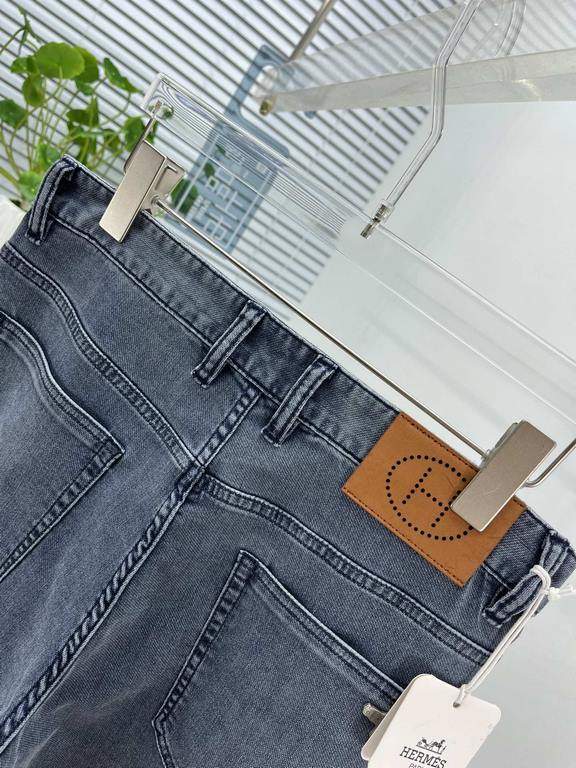 Hermes (Hermès) explosive custom 23s spring and summer new jeans, customized high-grade denim fabrics, wear breathable and comfortable, slightly elastic and not tight, version of the careful design and three-dimensional 