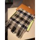 Burberry overseas counter the latest men's women's couple   lamb wool scarf ~ surprise on the shelves   domestic counters are not on the shelves, from the style to the fabric are awesome  , the classic striped pattern, r