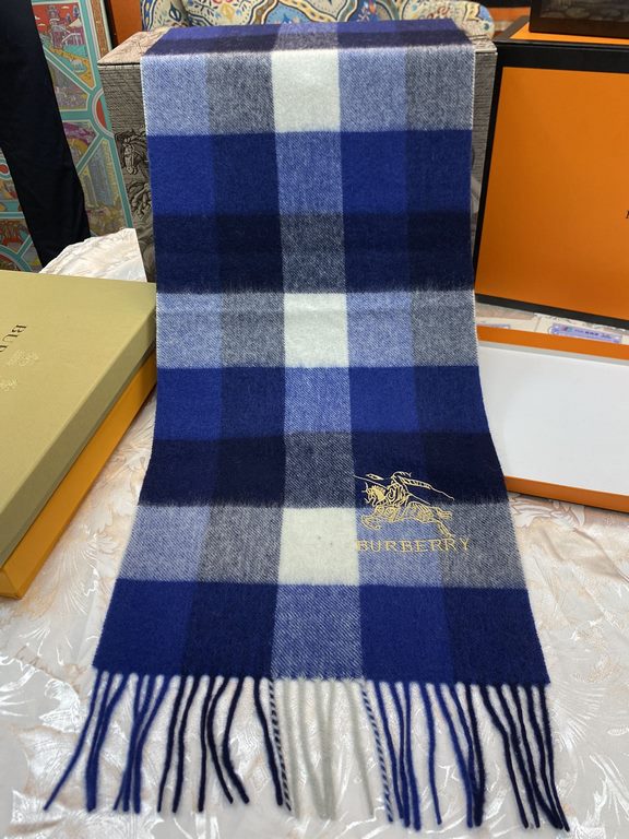 Top high-end goods spot release    Barberry counter super explosive perennial models  [classic long scarf] cashmere scarf  quality feel good to the point of no return  100% top pure cashmere   high cutting-edge products 