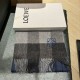 Loewe [Men's and Women's Scarves] Rage to keep for yourself, a rare high-end men's style! Family benefits! Burberry very positive men's scarf ~ fabric big love, very soft and delicate comfortable, light water ripple! Atm