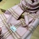 Price   Rage to push the volume of new models   Heavy recommended   Burberry official website of the latest models   100% top quality cashmere material   very warm   soft skin-friendly, not tie the neck   classic Burberr